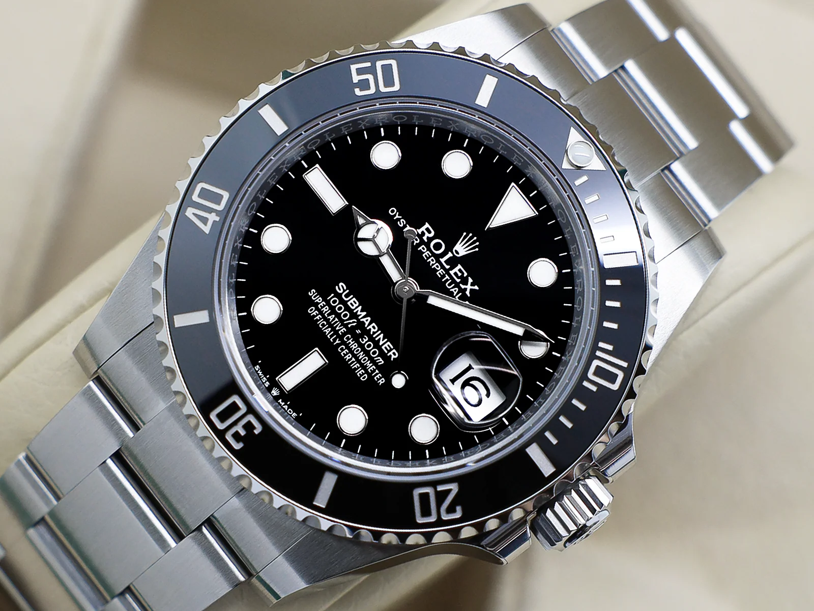 Rolex Submariner Date 126610LN 41mm Stainless Steel Black Dial – 2023 Full Set 10 Rolex Submariner 126610LN angled dial view