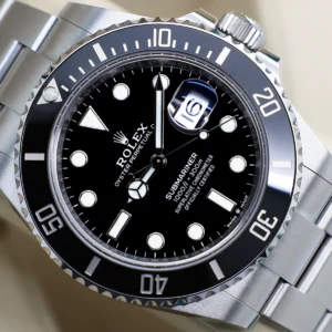 Rolex Submariner 126610LN black dial front view