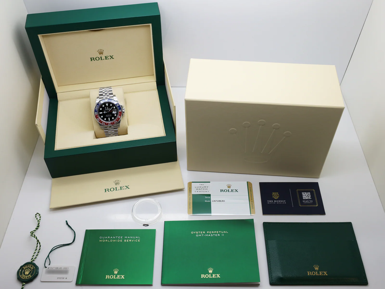 Rolex GMT-Master II 126710BLRO “Pepsi” MK1 40mm Stainless Steel – 2018 Full Stickers Box & Papers 8 Rolex GMT Master II 126710BLRO case side