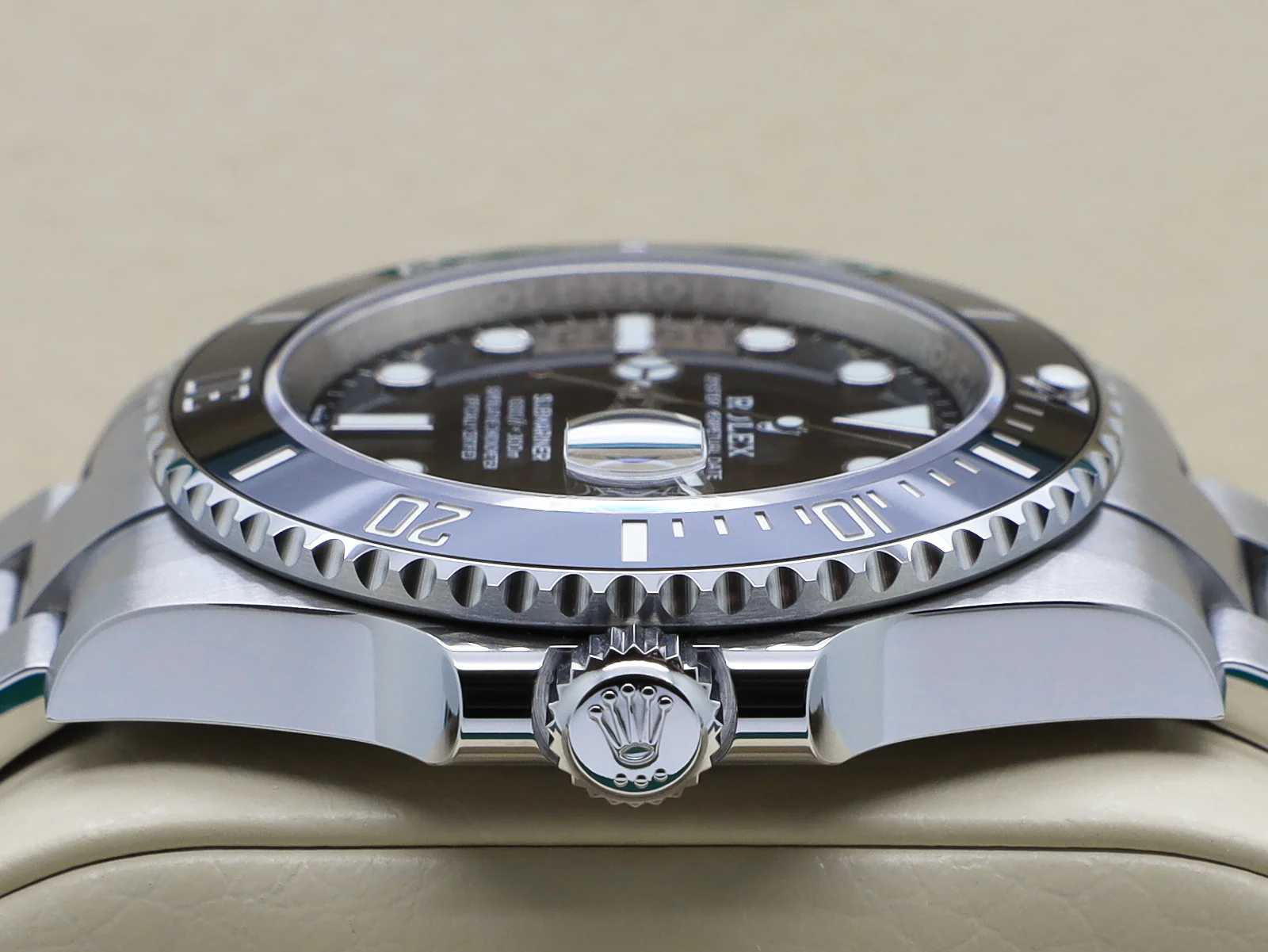 Rolex Submariner Date 126610LN 41mm Stainless Steel Black Dial – Unworn 2026 Full Set 4 Rolex Submariner 126610LN glidelock clasp