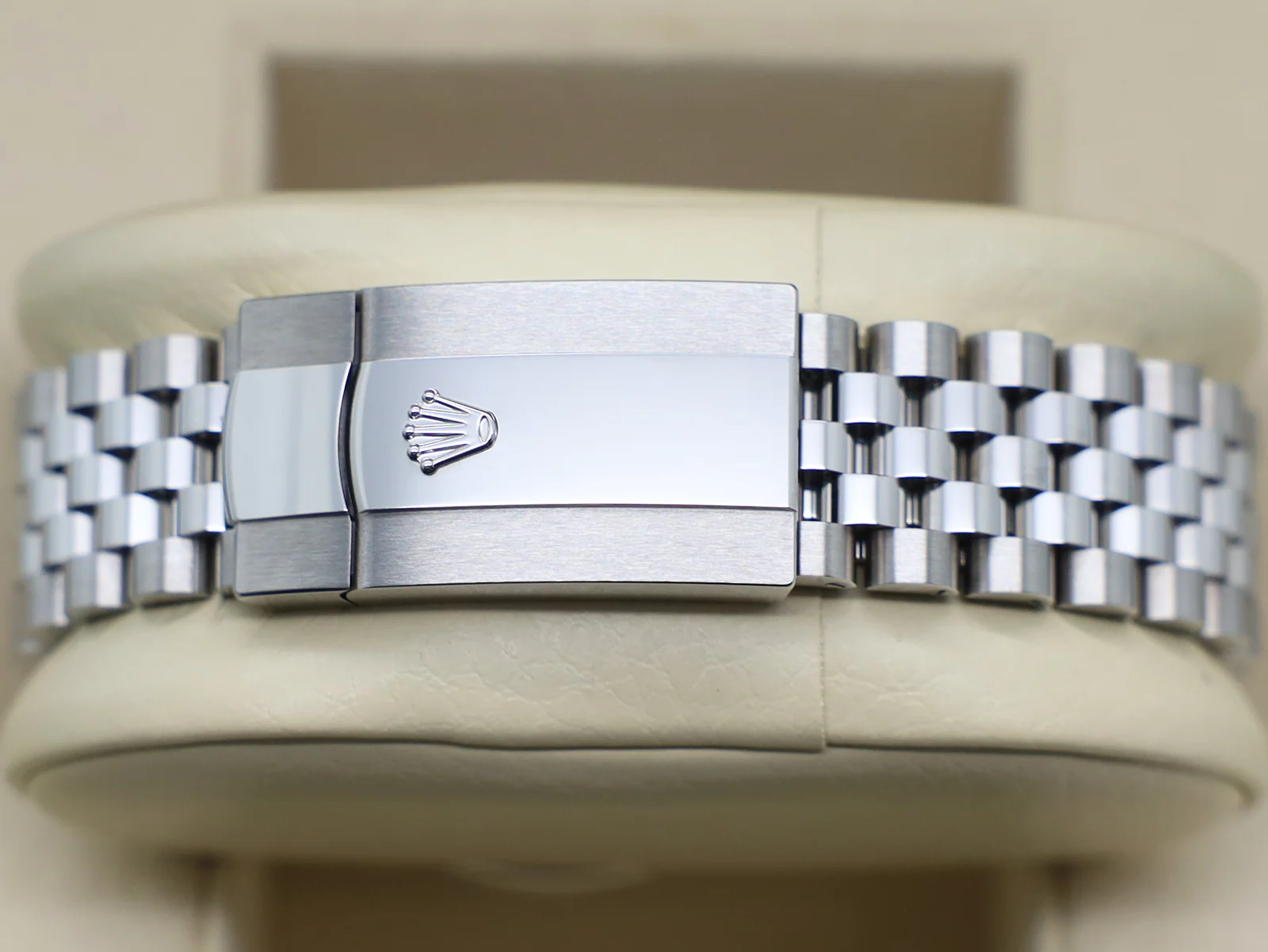 Rolex Datejust 126234 caseback