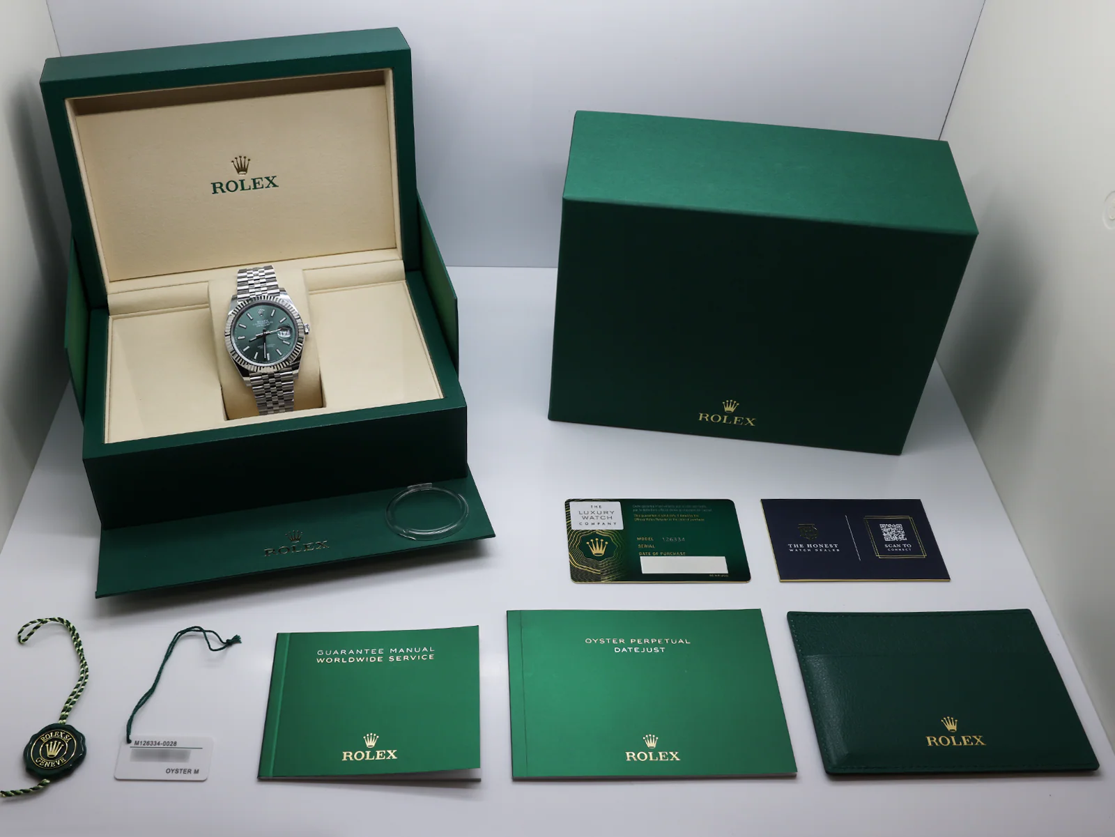 Rolex Datejust 126334 angled view
