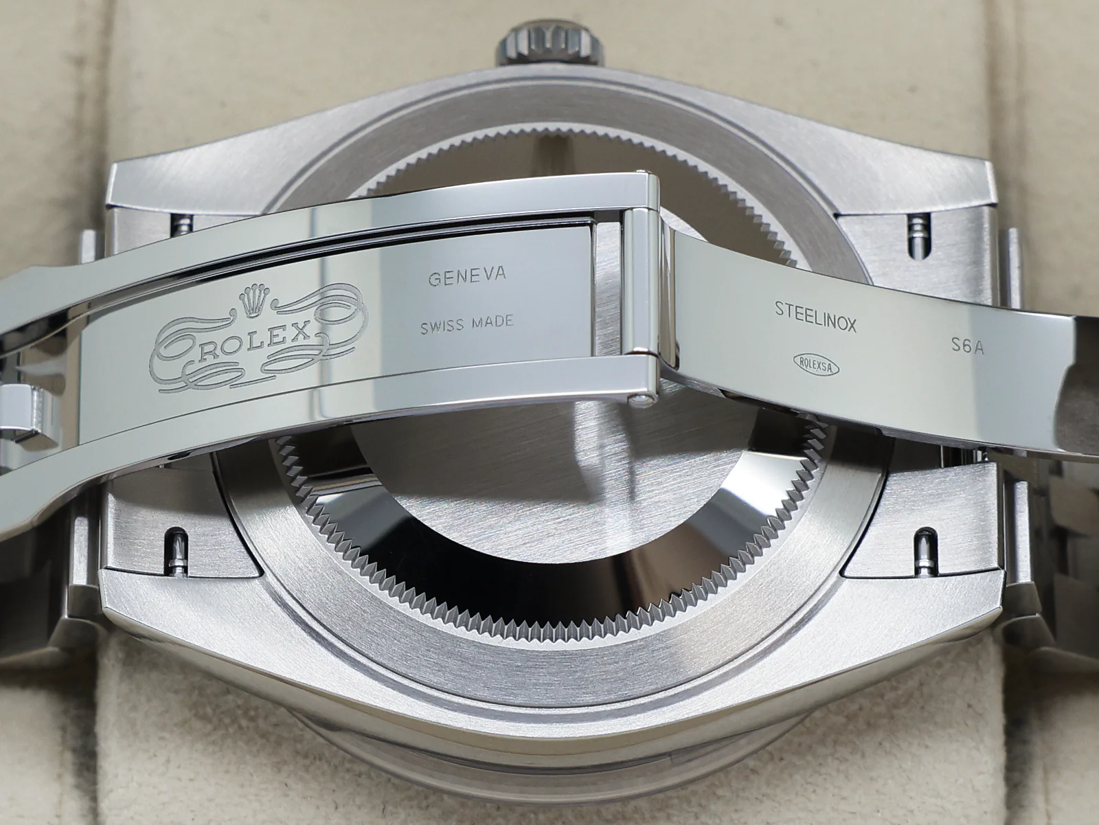 Rolex Datejust 126334 box papers