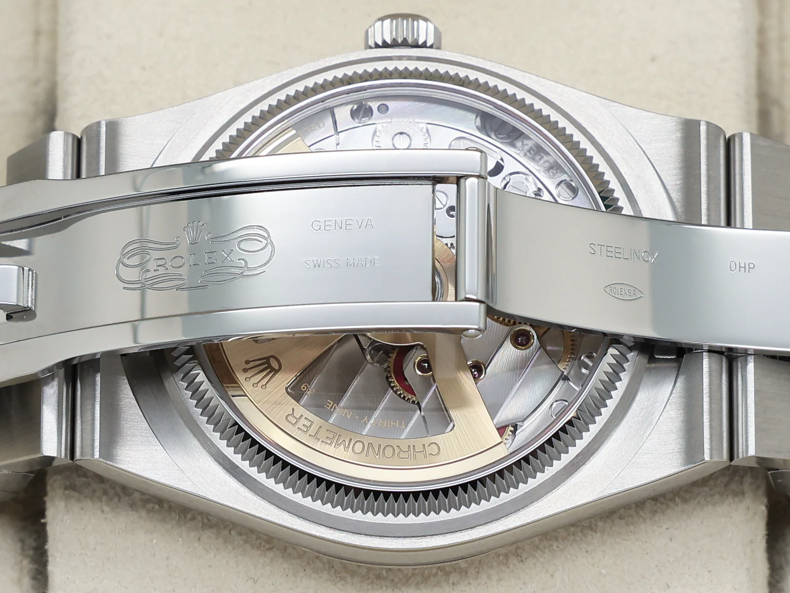 Rolex Land-Dweller 127234 wrist shot