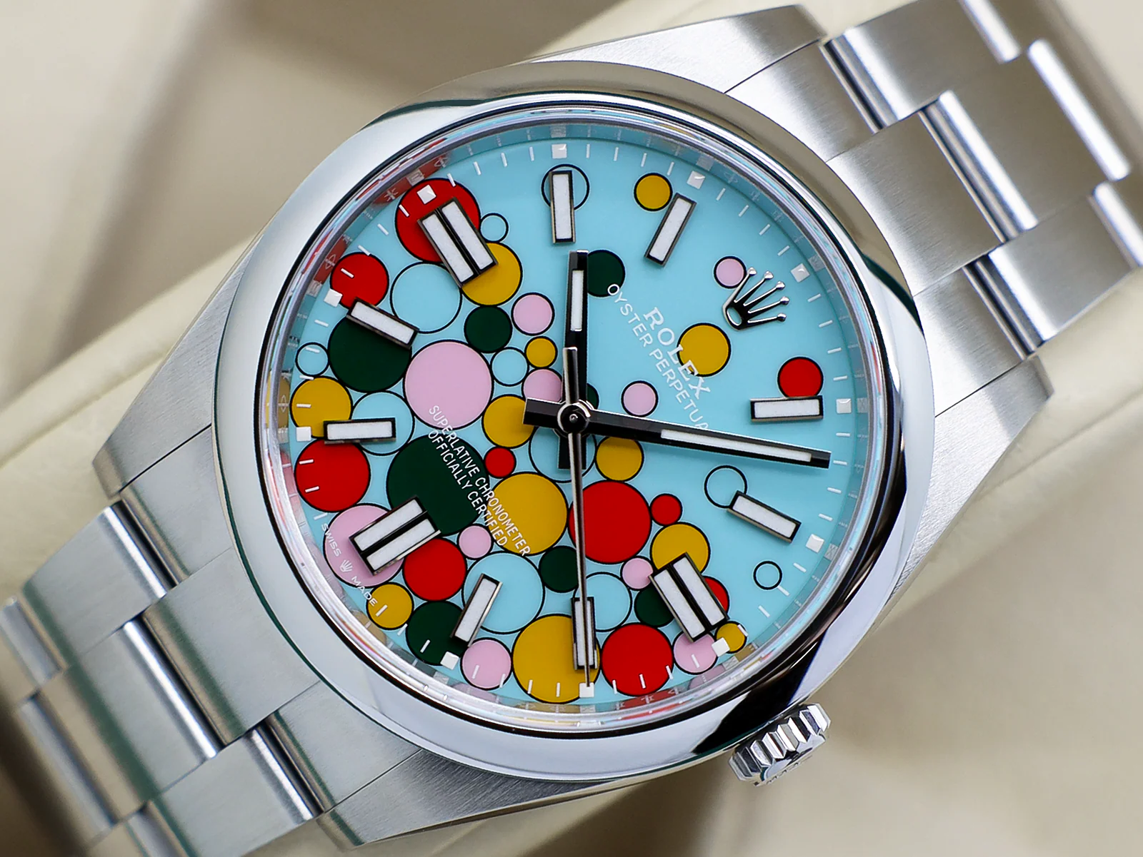 rolex-op-124300-case-side Rolex Oyster Perpetual 41 case side