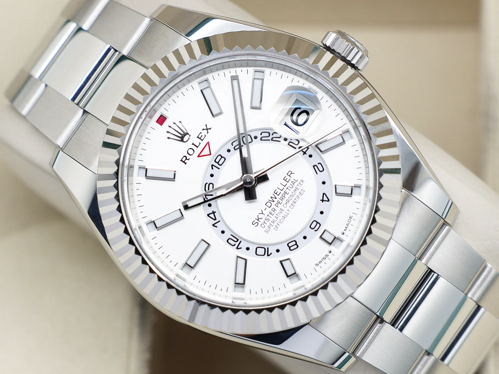 Rolex Sky-Dweller 42mm 336934 White Dial Stainless Steel & White Gold – Warranty 2025 Box & Papers 3 Rolex Sky-Dweller 336934 white dial front view
