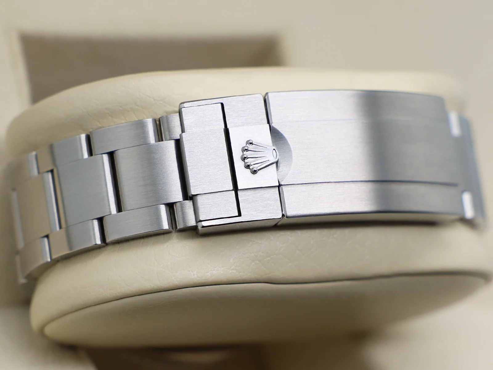 Rolex Submariner Starbucks box papers